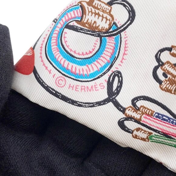 HERMES Twilly Chevaloscope Pointier Silk100% White/Rose/Vert - Picture 12 of 14